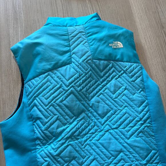 Women’s The North Face Sky Light Blue Zip Up Quilted Puffer Vest Jacket Sz M Ski - Picture 2 of 9
